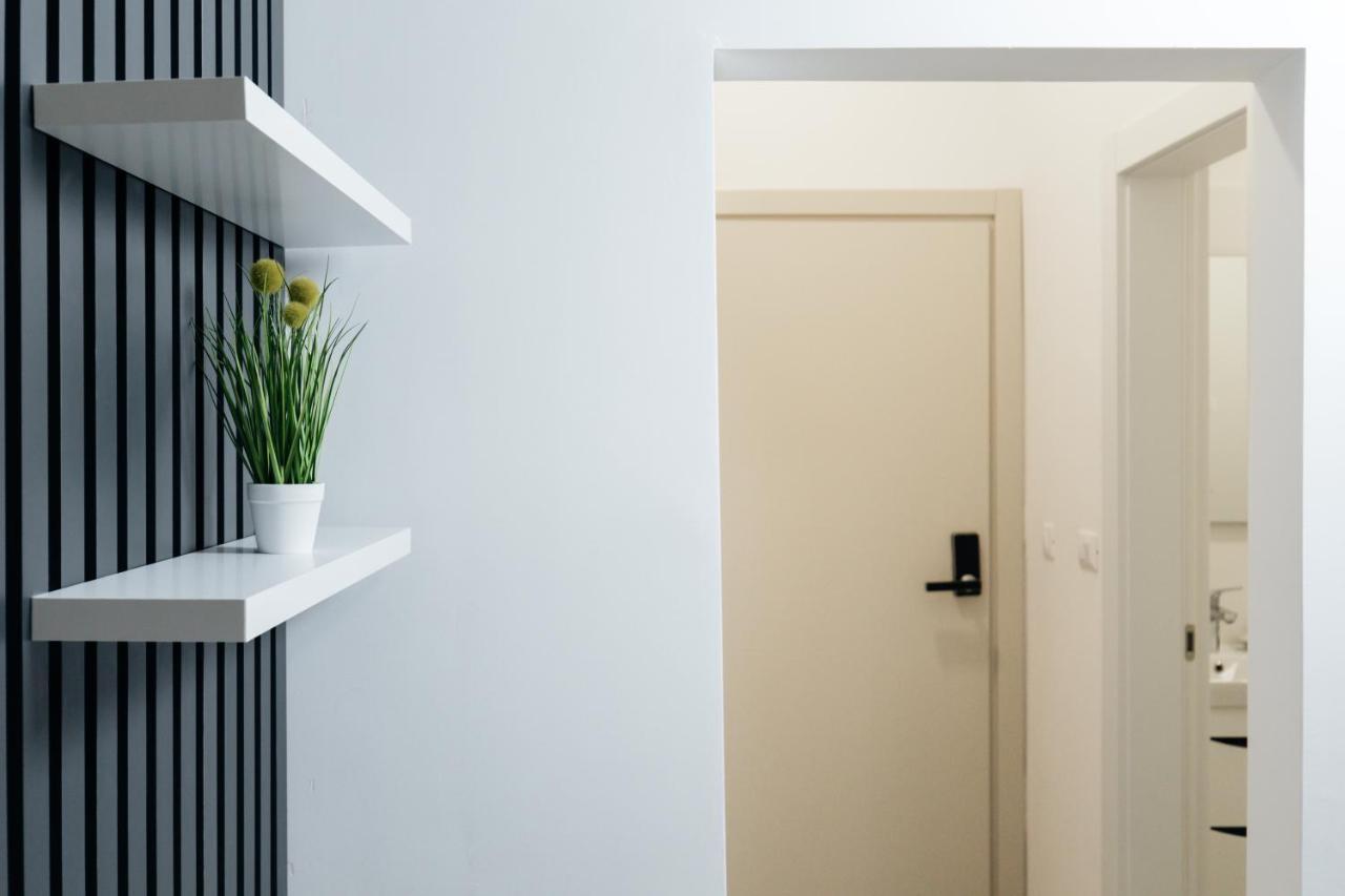 Boutique Suites Joyce Medulin With Free Parking Exterior foto